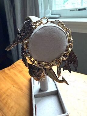 Gold Tone Animal Charm Bracelet